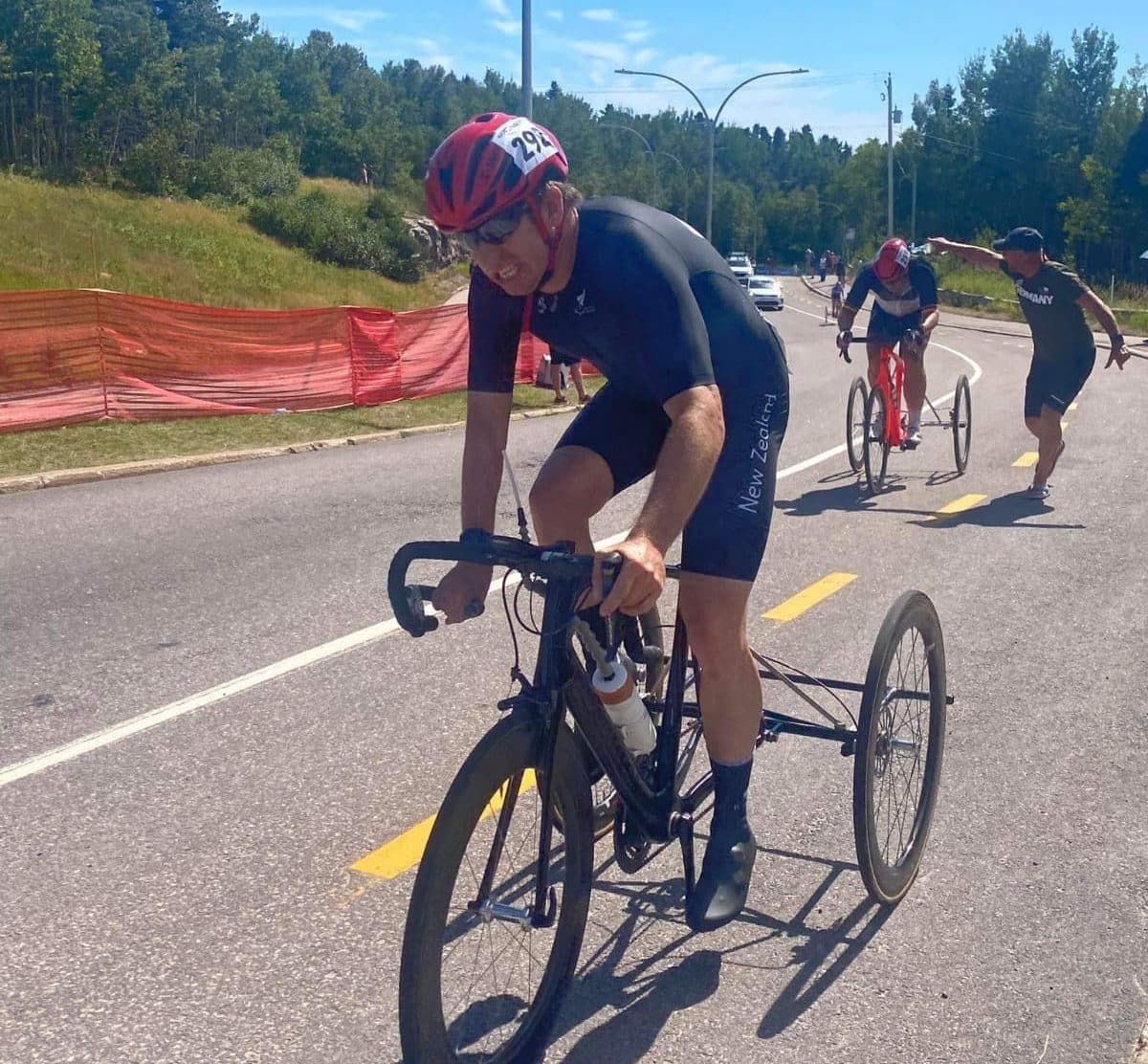 Stevo Hills racing the road race